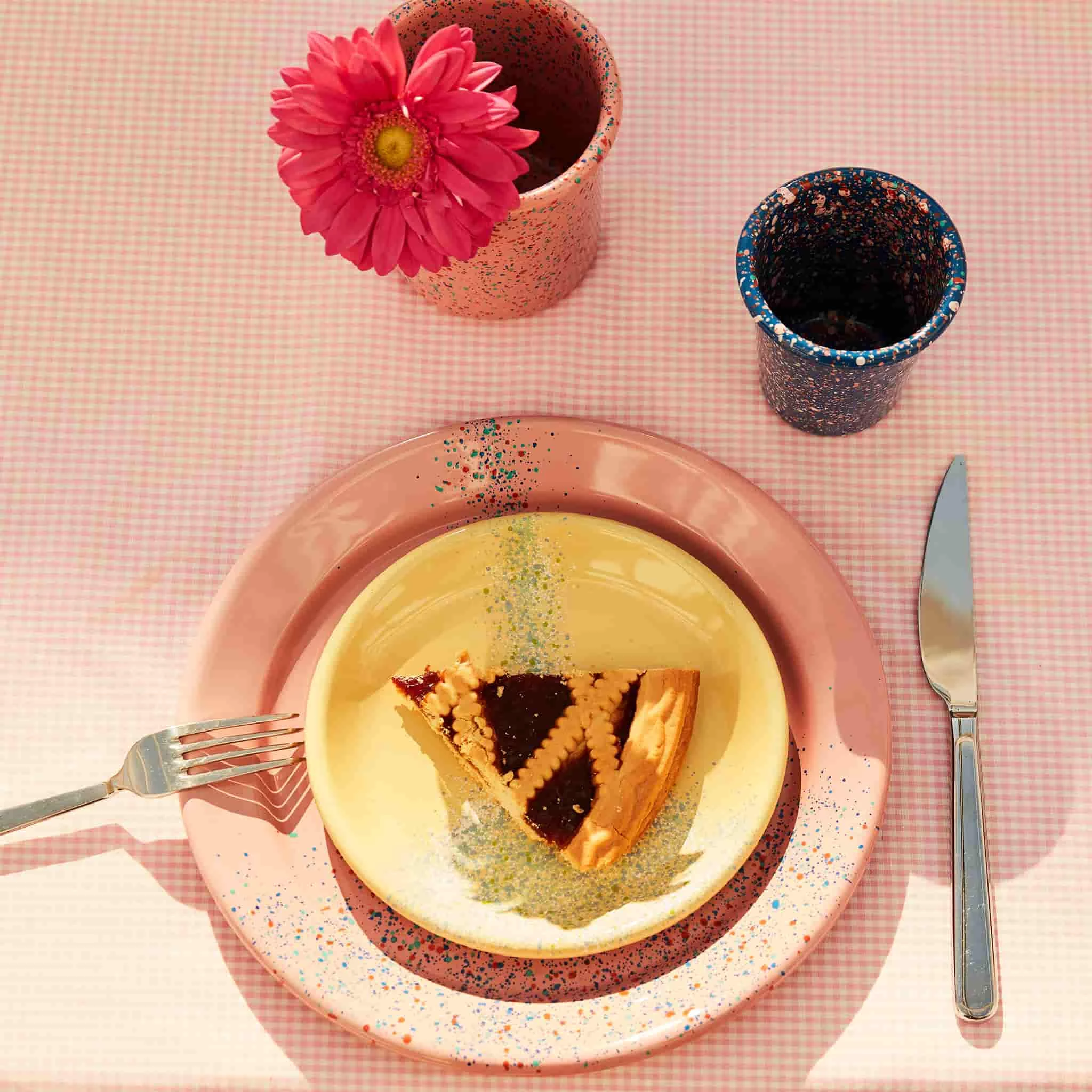 Kapka Splatter Fest Émail Assiette Latérale Jaune 16cm Émail - Kapka 5 Kapka Splatter Fest Émail Assiette Latérale Jaune 16cm Émail - Kapka – Image 3