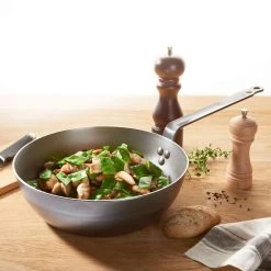 De Buyer Cuisinière De Acheteur Minéral B Pays Poêle à Frire 7 De Buyer Cuisinière De Acheteur Minéral B Pays Poêle à Frire -Sous Chef Boutique DB0085 2