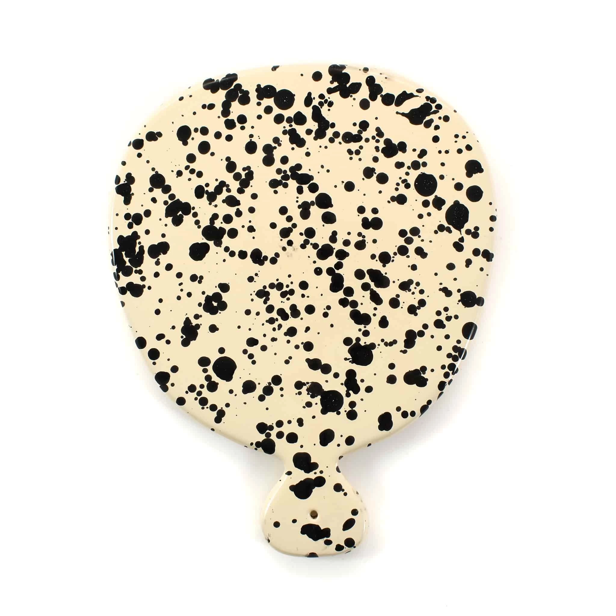 Puglia Handmade Puglia Articles De Table Faits à La Main Puglia Black Splatter Tableau De Service En Céramique 25cm 3 Puglia Handmade Puglia Articles De Table Faits à La Main Puglia Black Splatter Tableau De Service En Céramique 25cm