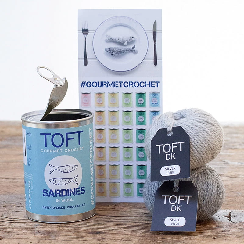 Sardines Toft Dans Un étain Gourmet Crochet Kit Cadeaux 5 Sardines Toft Dans Un étain Gourmet Crochet Kit Cadeaux – Image 3