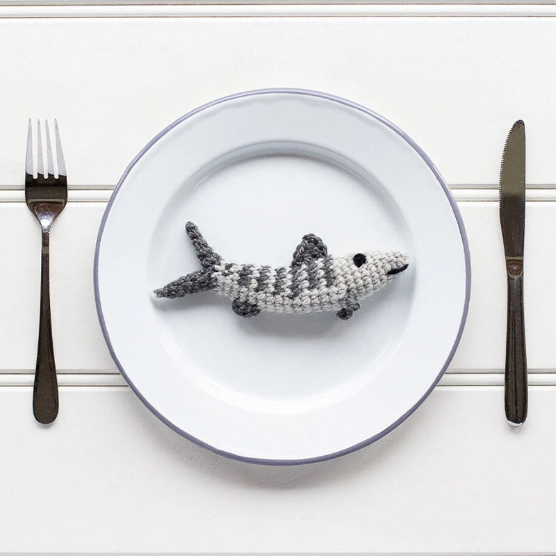 Toft Sac à Maquereau Dans Une Boîte De Cadeau De Kit De Crochet Gourmet En étain 6 Toft Sac à Maquereau Dans Une Boîte De Cadeau De Kit De Crochet Gourmet En étain – Image 4