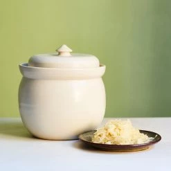 Sauerkraut Pots Faits à La Main En Pierre Fermentage De La Roche En Blanc 2 Litre 8 Sauerkraut Pots Faits à La Main En Pierre Fermentage De La Roche En Blanc 2 Litre -Sous Chef Boutique lifestyle 0001 Souschef2149