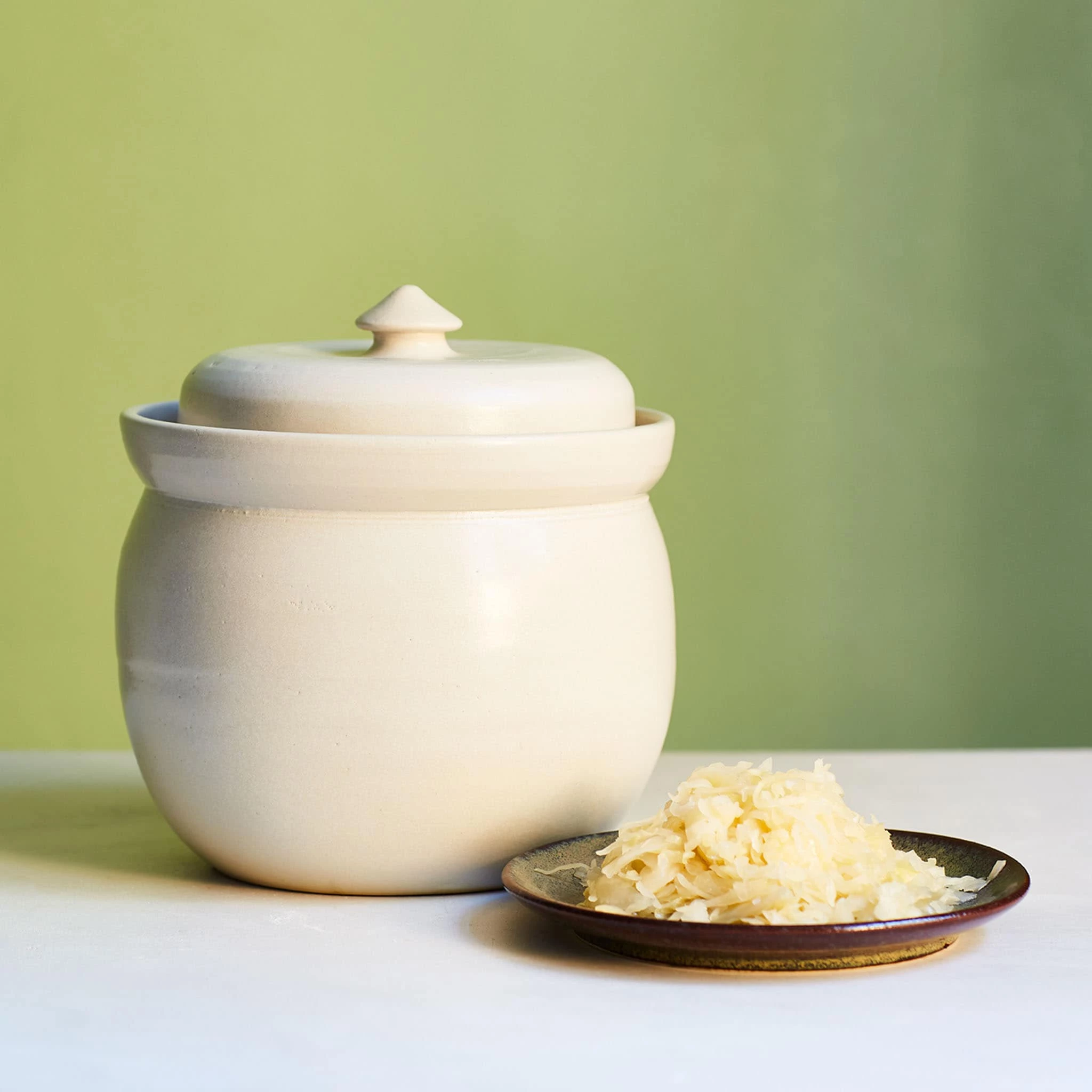 Sauerkraut Pots Faits à La Main En Pierre Fermentage De La Roche En Blanc 2 Litre 5 Sauerkraut Pots Faits à La Main En Pierre Fermentage De La Roche En Blanc 2 Litre – Image 3