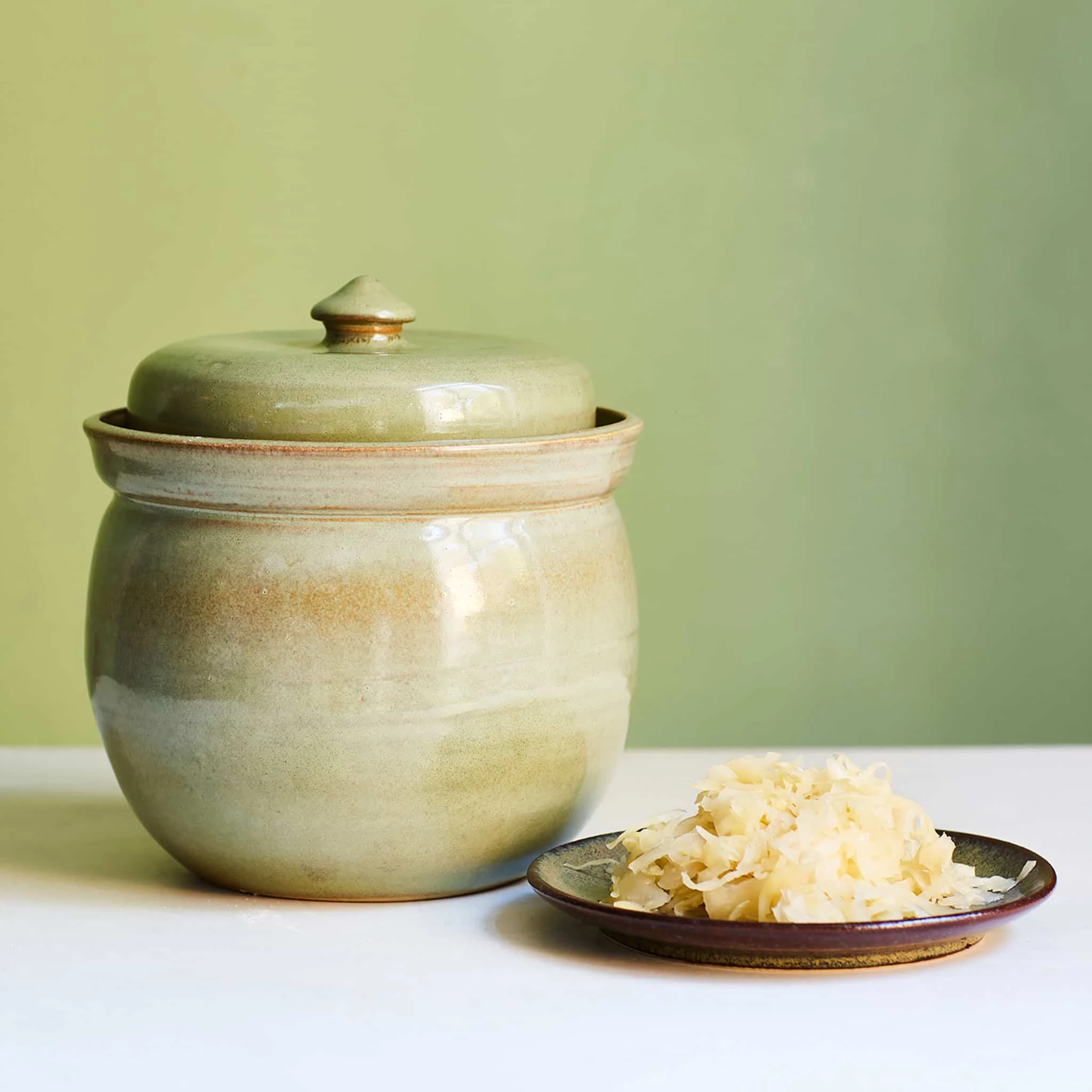 Sauerkraut Pots Articles De Cuisine En Pierre Faits à La Main Fermentage Crock En Vert 2 Litre 5 Sauerkraut Pots Articles De Cuisine En Pierre Faits à La Main Fermentage Crock En Vert 2 Litre – Image 3