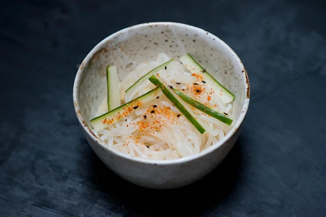 Kiji Stoneware & Ceramics Kiji Stoneware & Ceramics Tableware Yukishino Rice Bowl 7 Kiji Stoneware & Ceramics Kiji Stoneware & Ceramics Tableware Yukishino Rice Bowl – Image 5